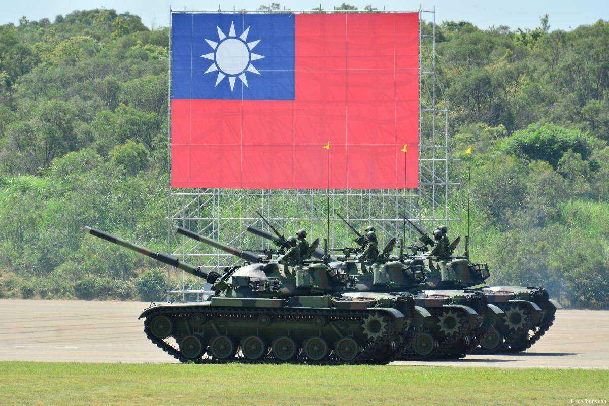 Армія Тайваню відкрила попереджувальний вогонь по китайському безпілотнику