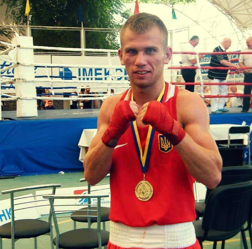 В Одессе под колесами трамвая погиб молодой боксер: был чемпионом Украины