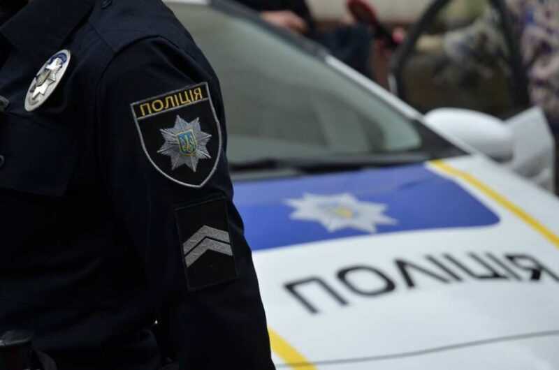 В Одессе полицейский сбил женщину с ребенком