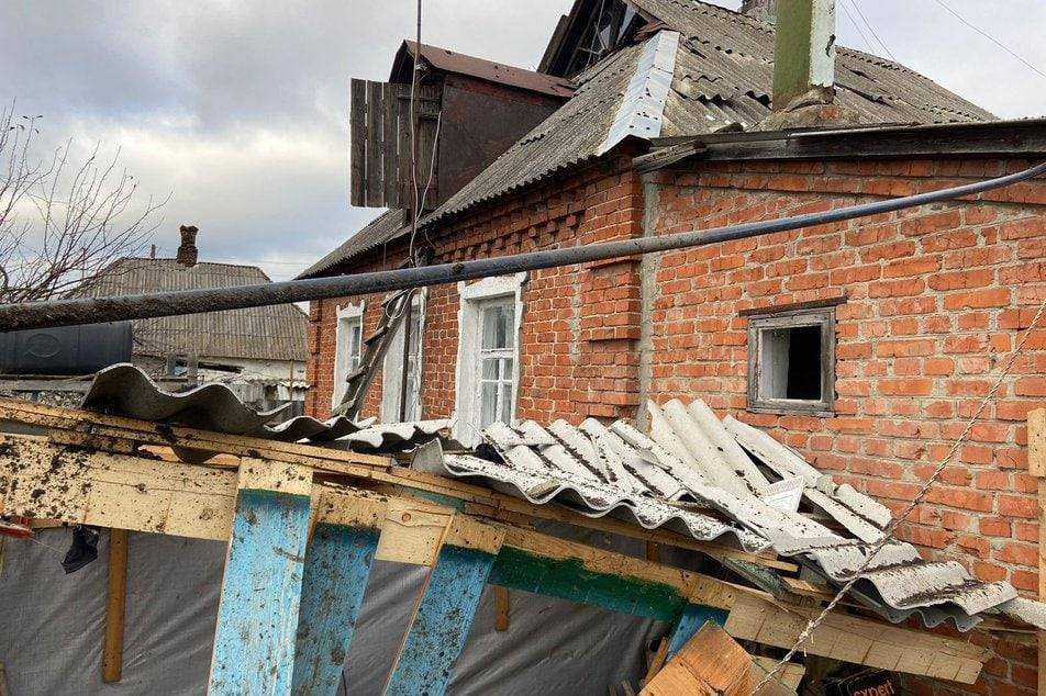 Росіяни масово обстріляли Харківщину: є поранені