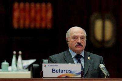 Лукашенко назвав Зеленського "випадковою людиною у владі"