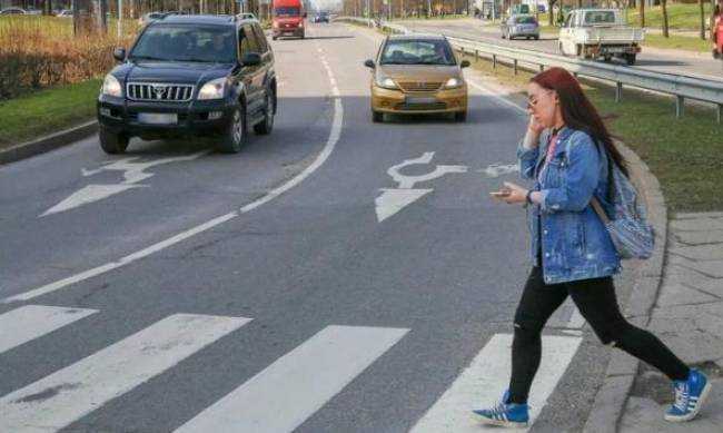 Когда пешеход не прав: названы случаи, когда водитель может не уступать дорогу