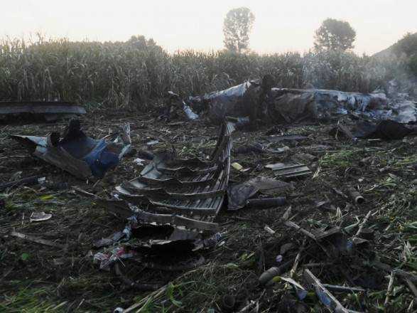 Авіакатастрофа Ан-12 у Греції: в Міноборони Сербії заявили, що літак перевозив оборонну продукцію