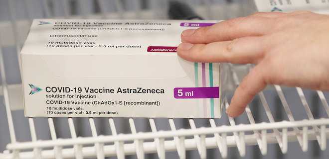 "Відмінна вакцина". У ВООЗ рекомендують продовжувати використовувати препарат AstraZeneca