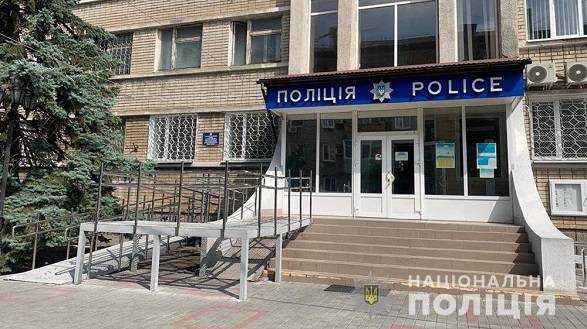 У центрі Бердянська стався вибух біля захопленого рф відділу поліції - СтратКом ЗСУ