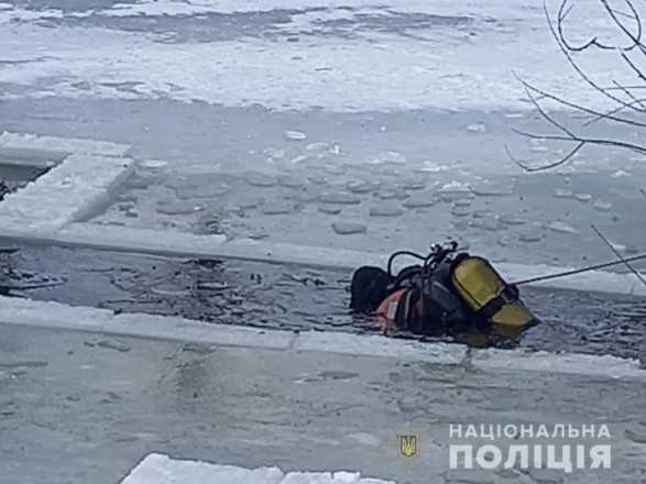 Пірнув у крижану воду і потонув: на Київщині під час купання на Водохреще загинув чоловік