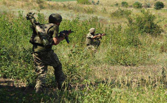 "Тишина" на Донбассе: Боевики совершили 11 обстрелов, в том числе из минометов