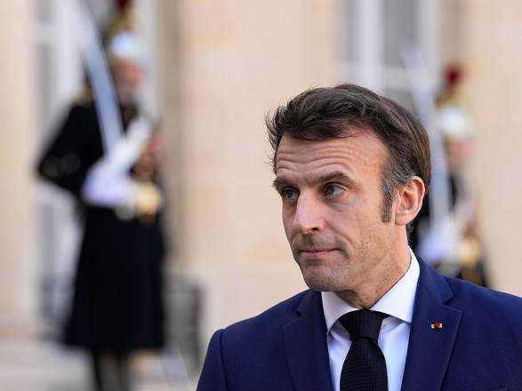 У президента Франції немає "фіксованих" планів відвідати Україну – Єлисейський палац