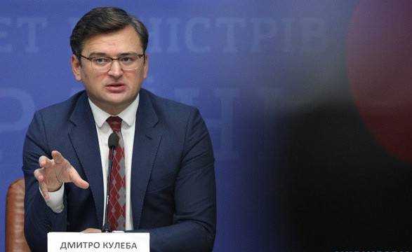 Кулеба заявив, що Україна планує "відрізатись" від електромереж Росії та Білорусі