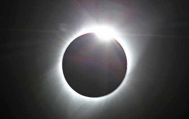 Сонячне затемнення 4 грудня 2021 року: особливості та вплив на людину