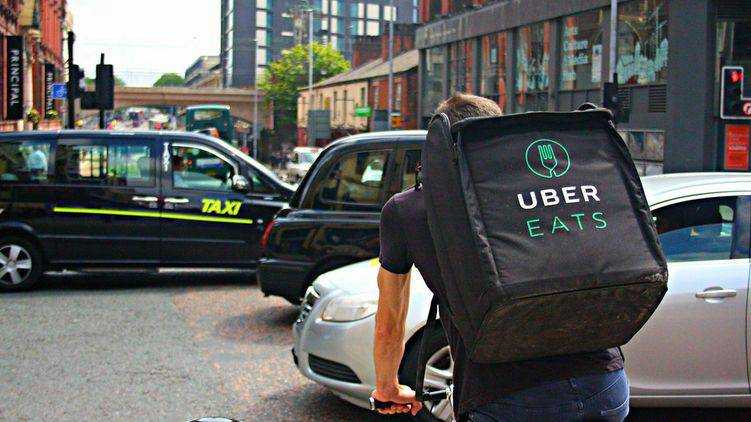 Uber Eats прекращает работу в Украине