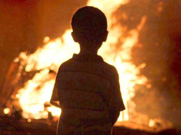 Троє маленьких дітей загинули у пожежі на Чернігівщині: що відомо