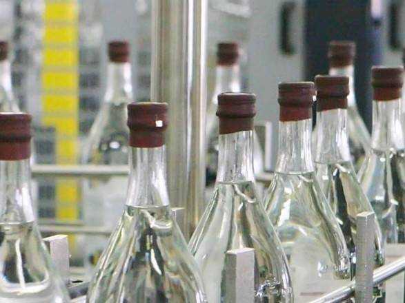 Кабмин запретил экспорт этилового спирта из Украины