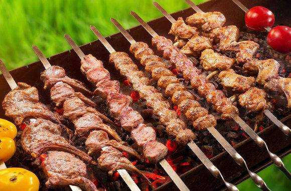 Опасный шашлык: как мясо увеличивает риск развития рака
