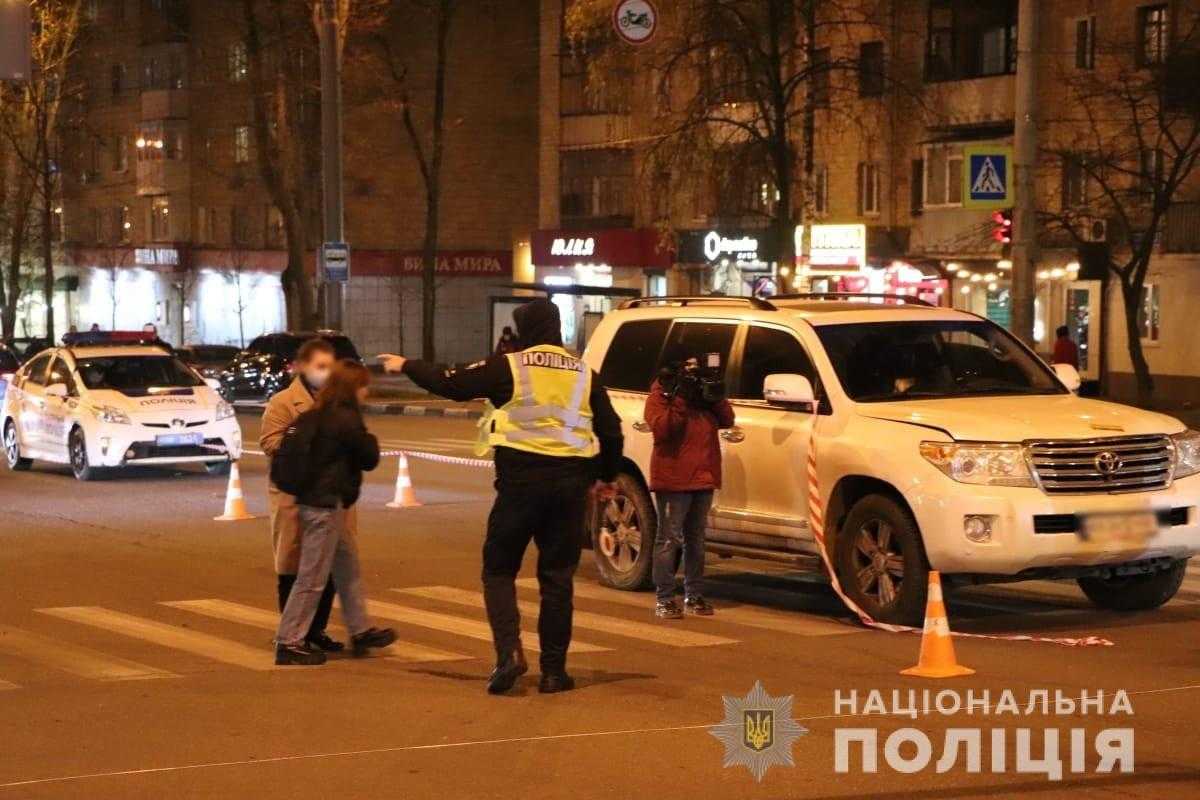 Моторошна аварія в Харкові: ЗМІ дізналися ім'я водія позашляховика, що "зніс" двох дітей на переході. Шокуюче відео