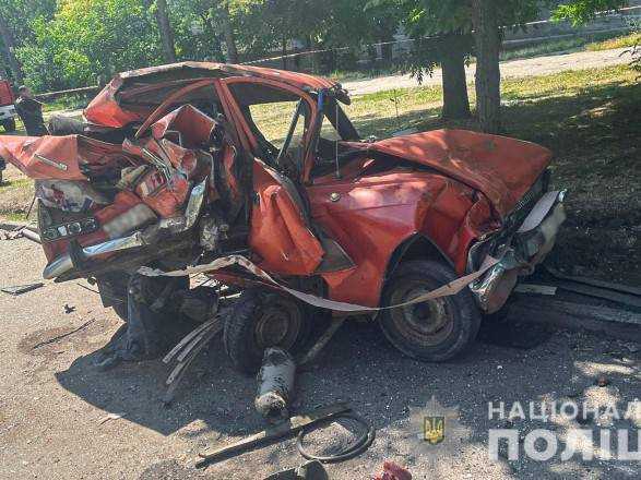 Моторошна ДТП за участі "BMW" у Запоріжжі: двоє пішоходів загинуло, четверо - поранені