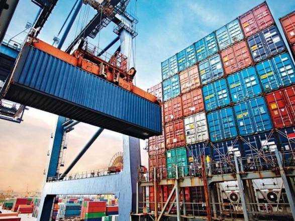Украинские морпорты нарастили обработку грузов на 5%