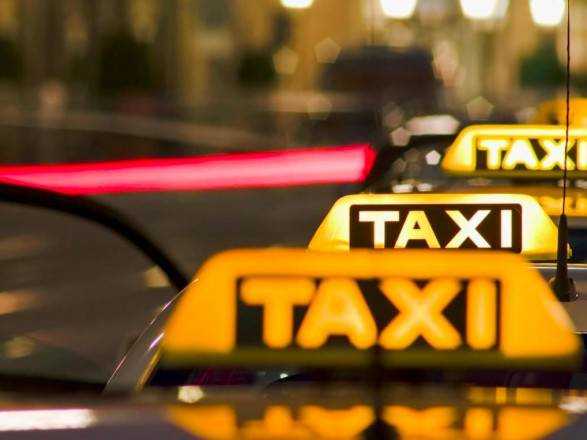 По задраны цены на такси в Кеве: разбираться взялся АМКУ