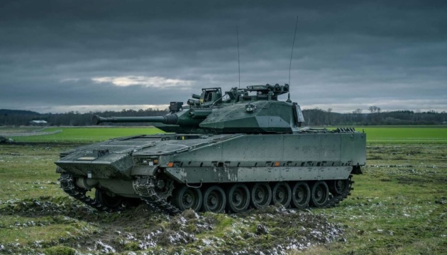 Украины и Швеция усилят сотрудничество по производству БМП CV90