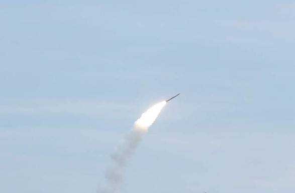 Окупанти вдарили по Запоріжжю: ракета влучила в острів Хортиця