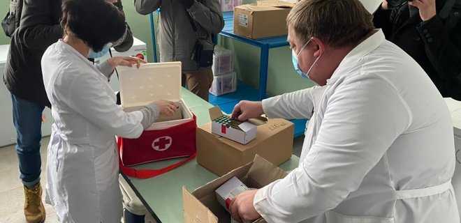 В Україні зробили перше щеплення від коронавірусної хвороби