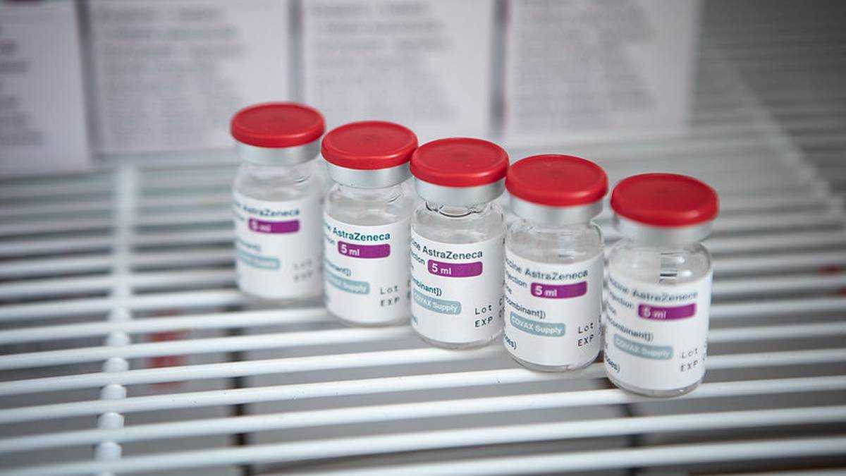 У AstraZeneca заявили про ефективність своєї вакцини проти штаму Дельта