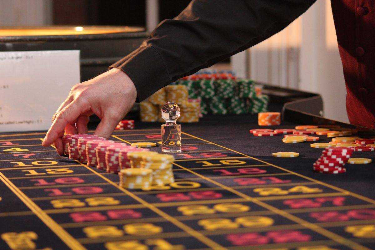 ВР легализовала казино: что ждет украинцев