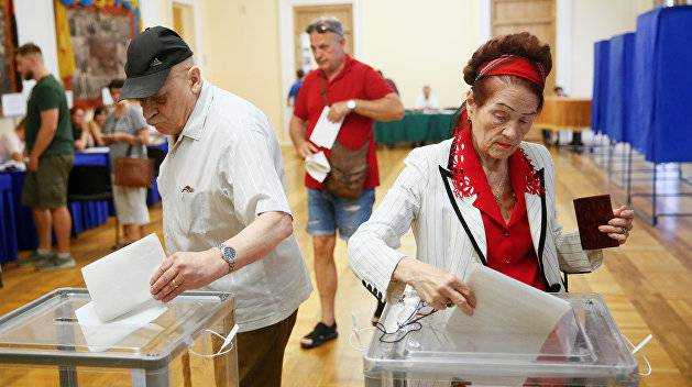 Отношение украинцев к выборам высмеяли в фотожабе