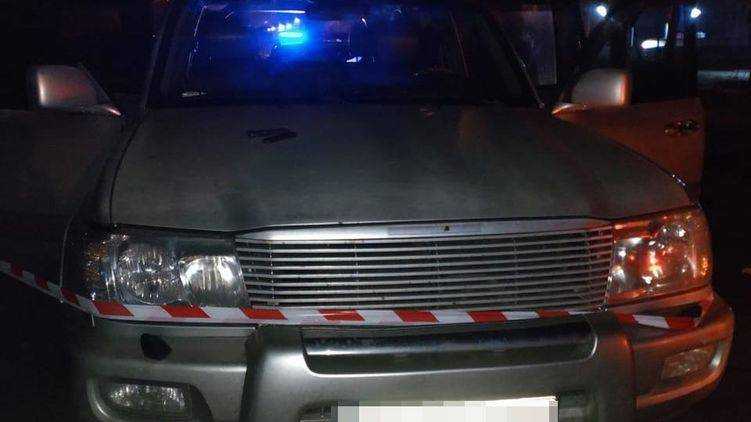 В Днепропетровской области мужчина застрелил полицейского и спрятал его тело в багажник своего авто