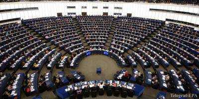 Европарламент призывает Россию остановить поток оружия и боевиков в Украину