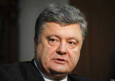 Порошенко подписал закон об освобождении от налогообложения средств индивидуальной защиты и лекарств для нужд АТО