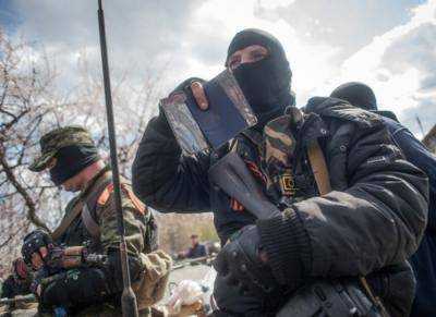 На Донбассе боевики сбили 2 украинских самолета - журналист