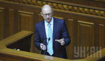 Власть не намерена останавливать операцию против пророссийских боевиков на время расследования причин катастрофы ”Боинга” - Яценюк