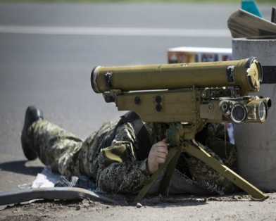 Боевики продолжают обстреливать аэропорт в Луганске – пресс-центр АТО