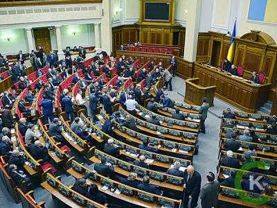 Народные депутаты на закрытом заседании ВР аплодировали министру обороны Гелетею