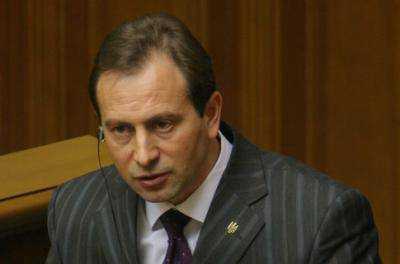 Советни президента и народный депутат Николай Томенко считает, что большинство депутатов не поддержат отставку Яценюка