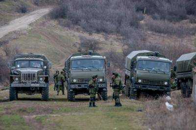 Возле границы Украины находятся 33 тысячи российских военных и порядка 160 танков - Коваль