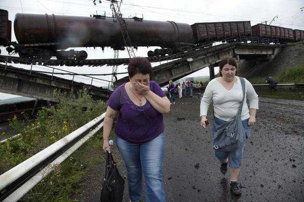 В общей сложности на Донбассе террористы взорвали 17 мостов