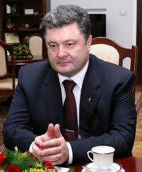 Глава Украины Петр Порошенко инициирует освобождение от квартплаты семей, члены которых мобилизованы в зону АТО