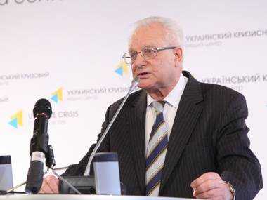 Эксперт Владимир Василенко заявил, что иски Украины в международные суды на действия России бесперспективны