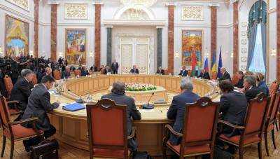 Будет разработана дорожная карта на базе мирного плана по урегулированию ситуации в Украине - Порошенко