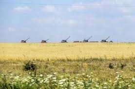 С территории России вчера велся артобстрел позиций украинских силовиков в трех населенных пунктах - СНБО