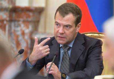 Премьер-министр России Дмитрий Медведев требует от правительства РФ контролировать реализацию раздела Соглашения об ассоциации Украина-ЕС относительно зоны свободной торговли