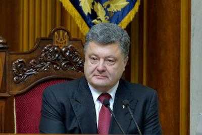 Президент Украины Петр Порошенко находится на Донбассе, чтобы лично проконтролировать свободное волеизъявление граждан - супруга президента