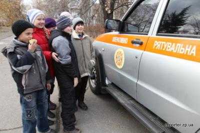 В Запорожье в Научно-исследовательском экспертно-криминалистическом центре произошел взрыв, получили ранение 4 эксперта центра