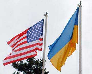 Арсений Яценюк обсудил с сенатором США Джеймсом Инхофом, вопросы энергетической безопасности и усиления военно-технического взаимодействия