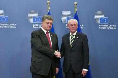 Порошенко в телефонном разговоре обсудил с Ромпеем ход трехсторонних газовых консультаций Украина-ЕС-Россия
