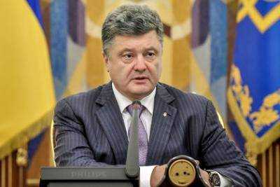 Президент предложил будущей фракции ”Блока Порошенко” поддержать кандидатуру Арсения Яценюка на пост премьера Украины - Найем