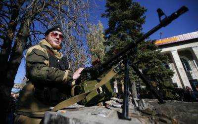 В центре Стаханова боевики разместили артустановку, из которой обстреливают силы АТО