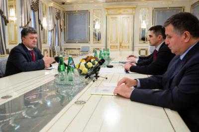 Порошенко призывает ускорить расследование событий на Майдане (видео)